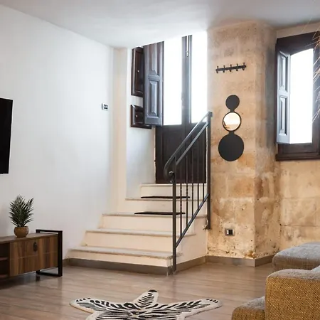 La Casa In Tufo